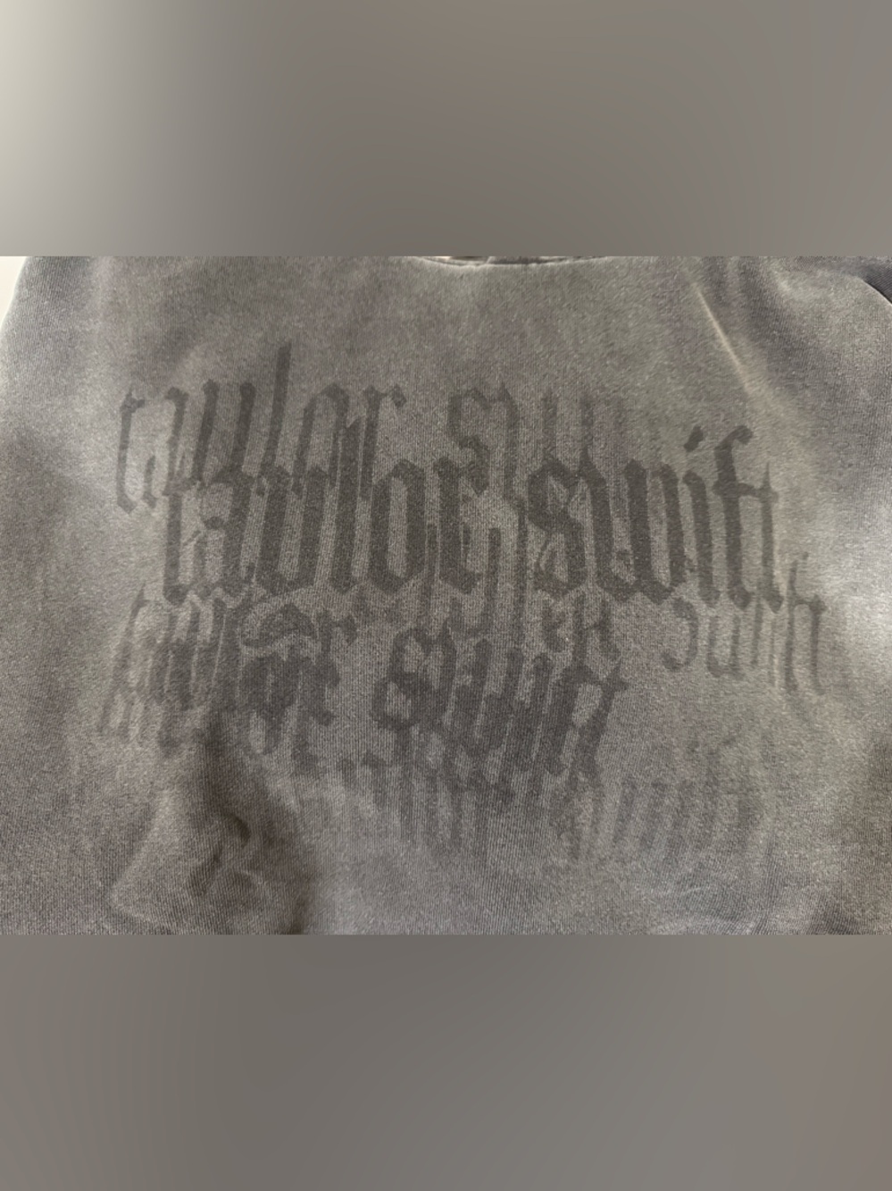TAYLOR SWIFT • WILL BE NO EXPLANATION WILL JUST BE REP OVERSIZED HOODIE (XL/2XL) - Picture 10 of 11